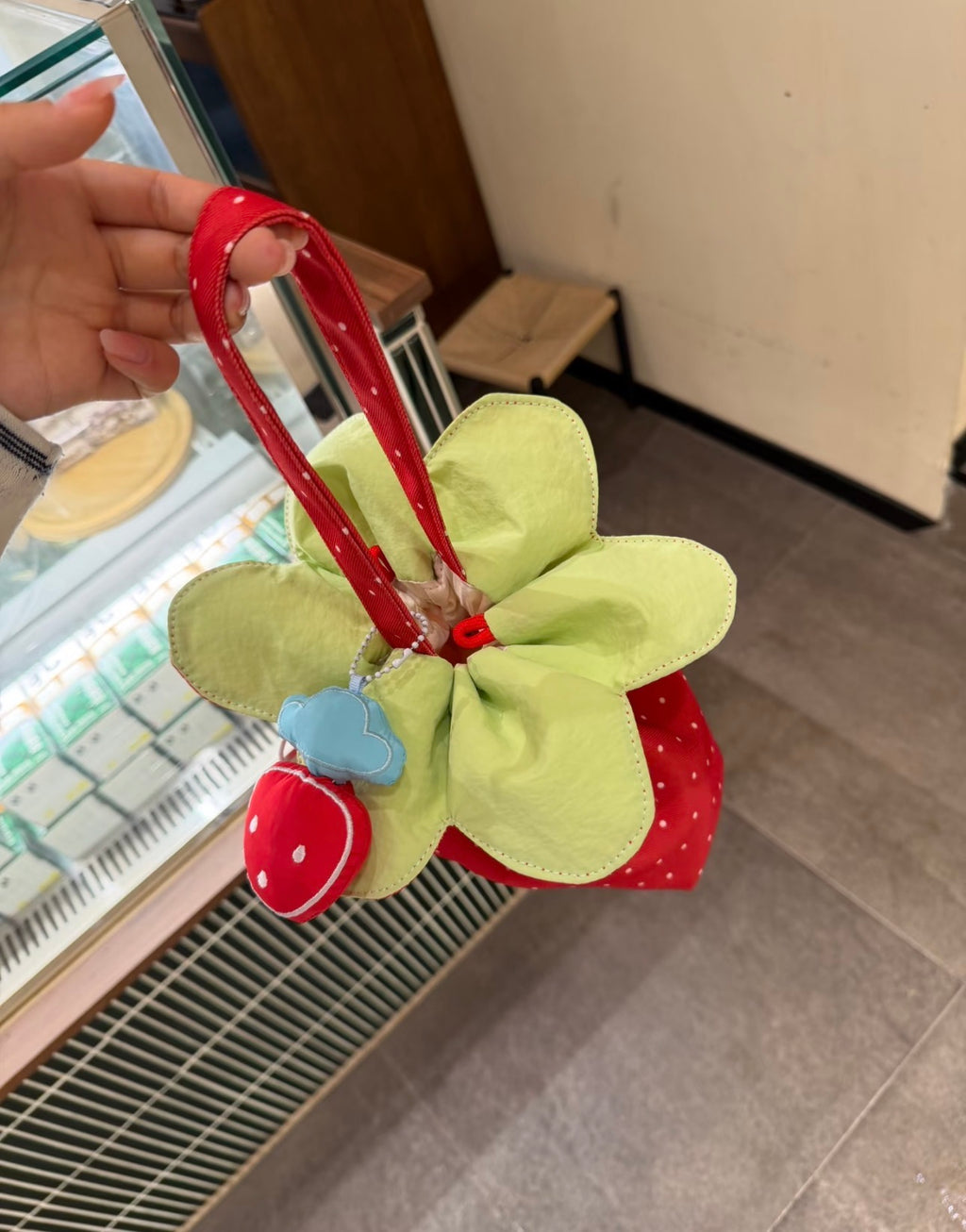 Red strawberry polka-dot flower bag