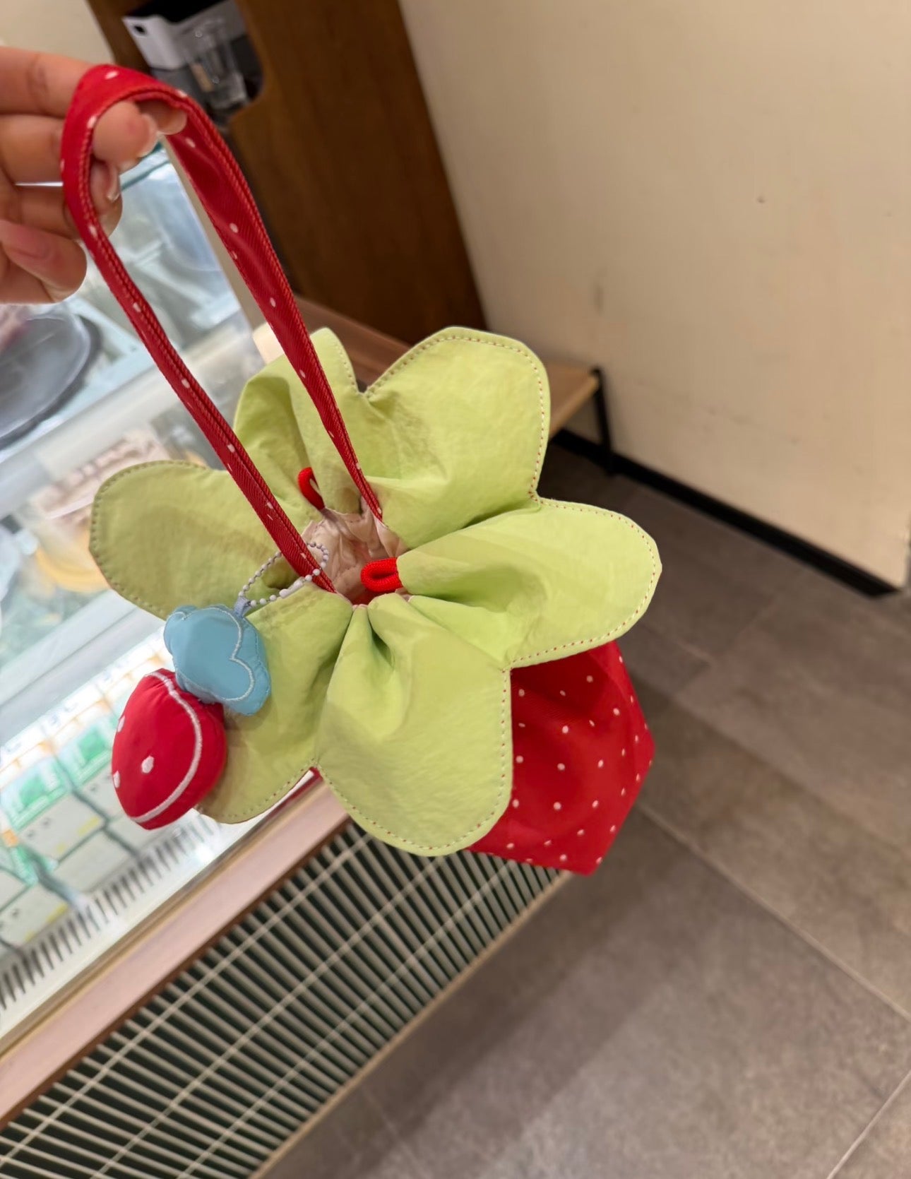 Red strawberry polka-dot flower bag