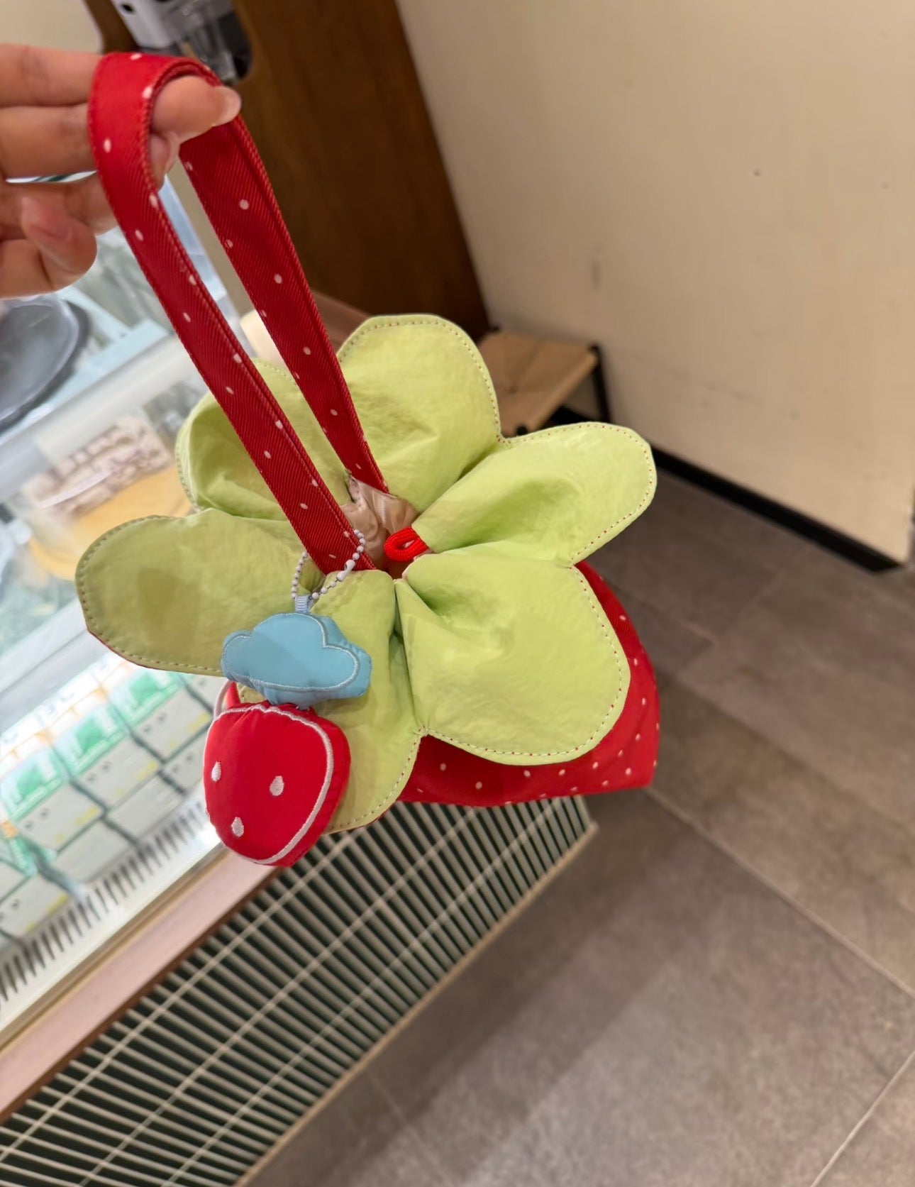 Red strawberry polka-dot flower bag